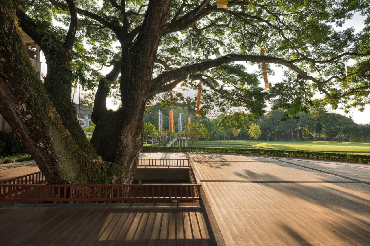 Le Meridien Chiang Rai Resort, Thailand Экстерьер фото The Grand Palace