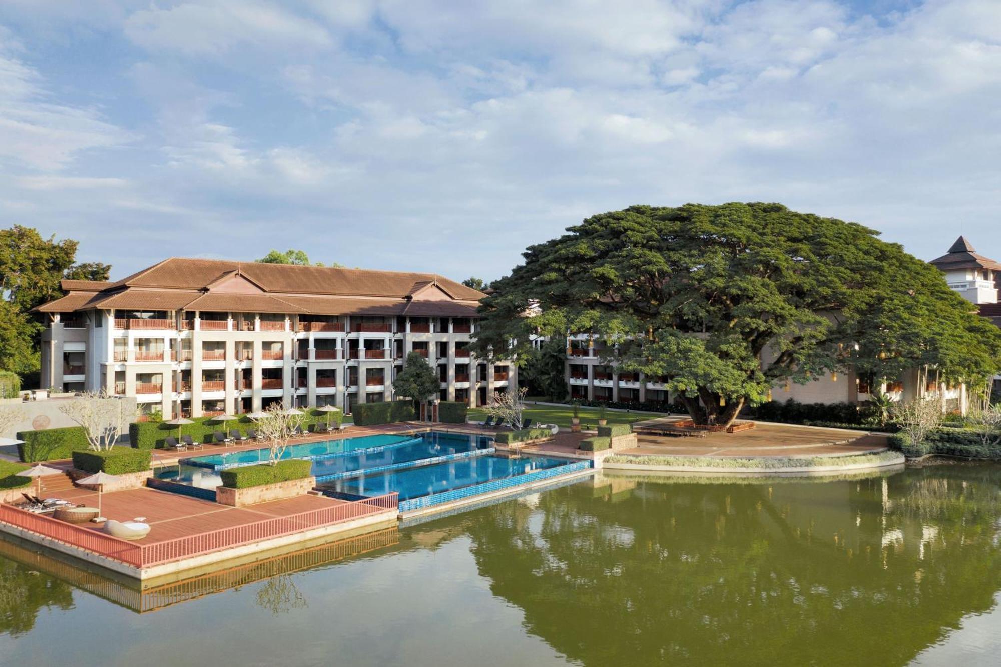 Le Meridien Chiang Rai Resort, Thailand Экстерьер фото The Royal Pool at The Royal