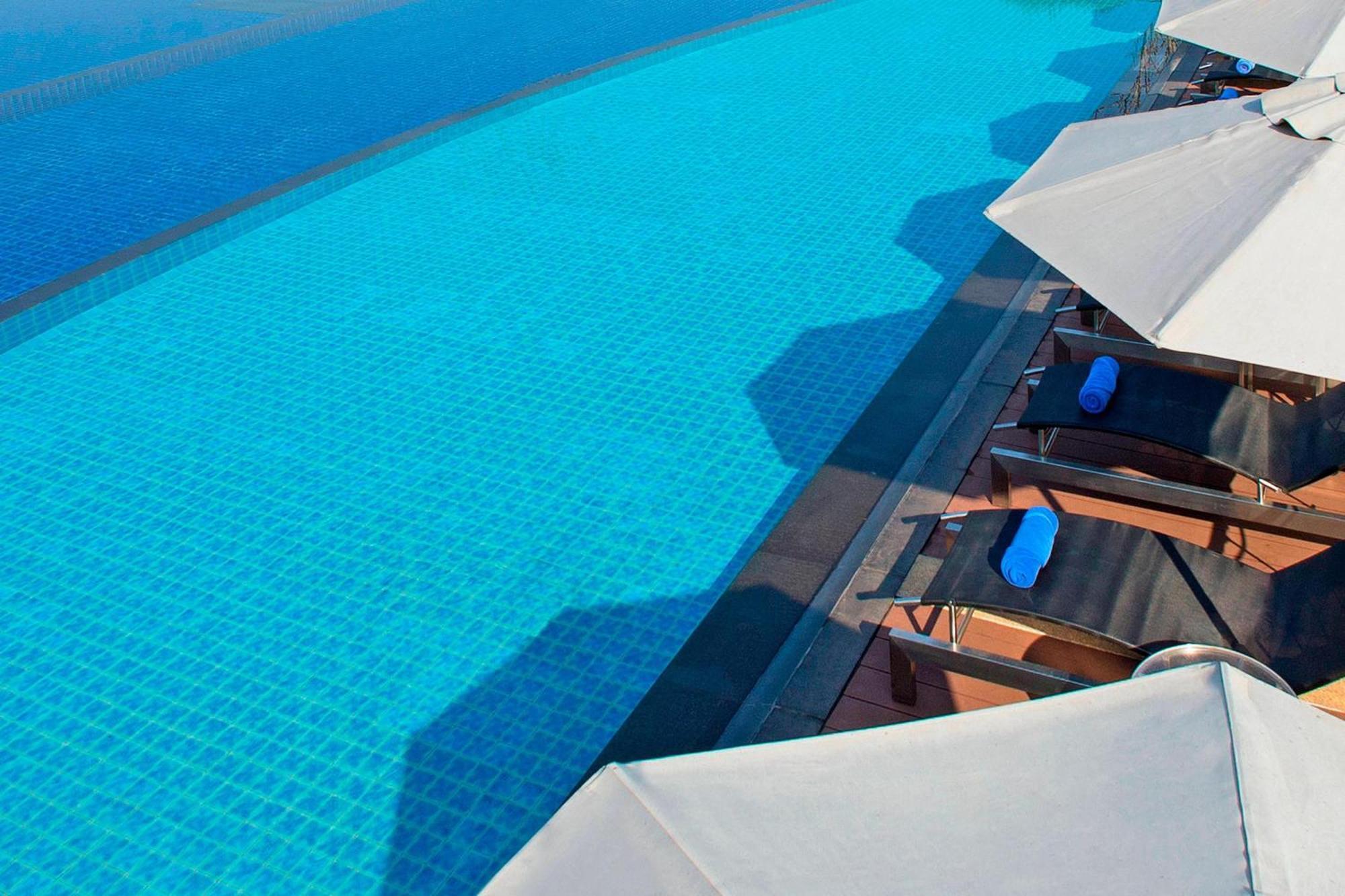 Le Meridien Chiang Rai Resort, Thailand Экстерьер фото Infinity pool