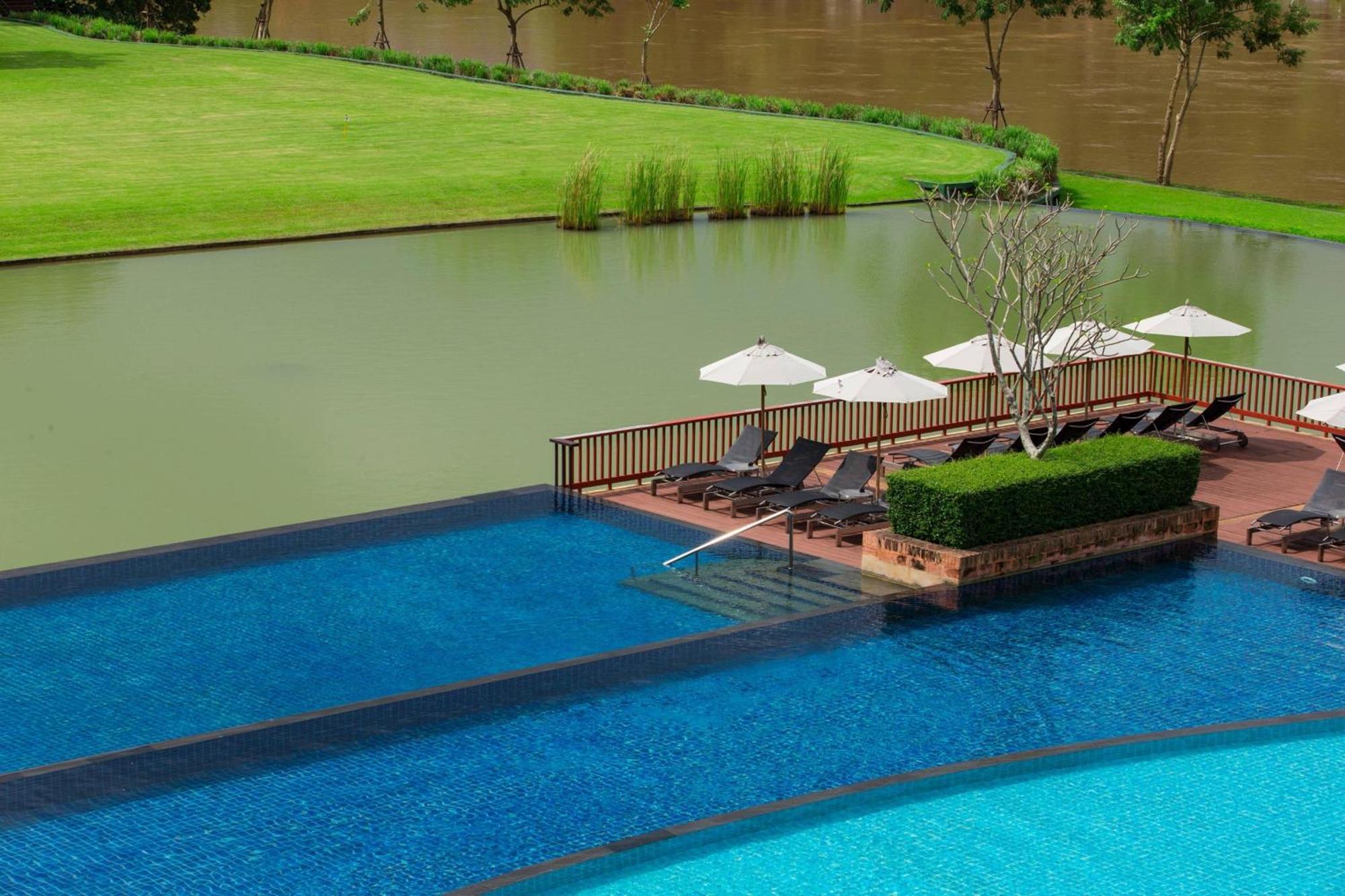 Le Meridien Chiang Rai Resort, Thailand Экстерьер фото The pool at the hotel