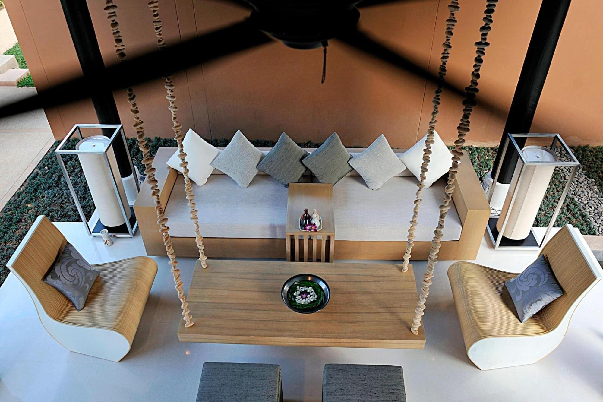 Le Meridien Chiang Rai Resort, Thailand Экстерьер фото The interior of the new synagogue